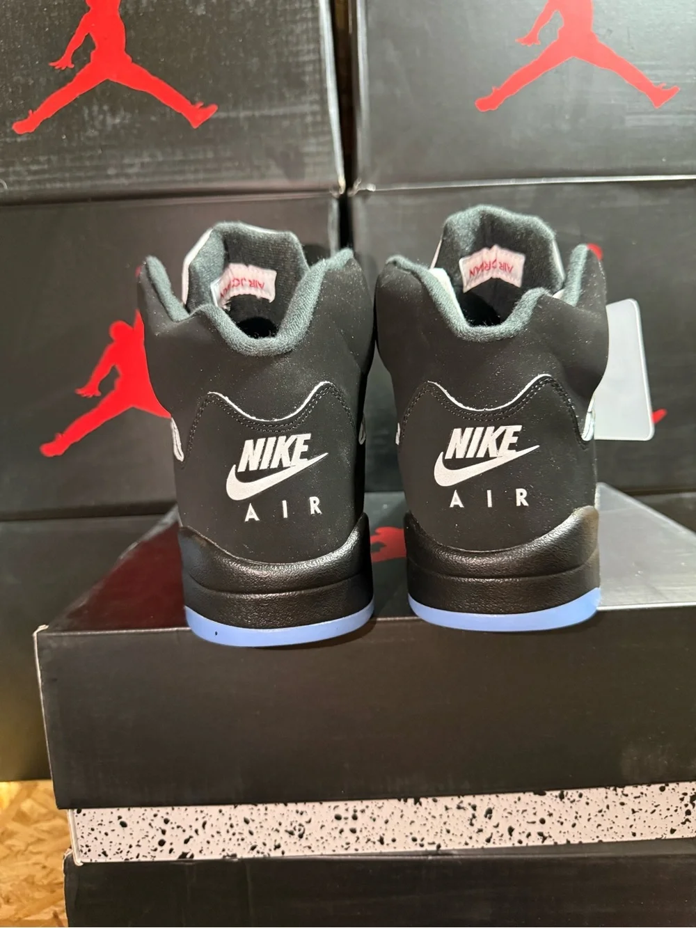 Air Jordan 5 Retro Metallic Black Black/White with Metallic Silver Detail